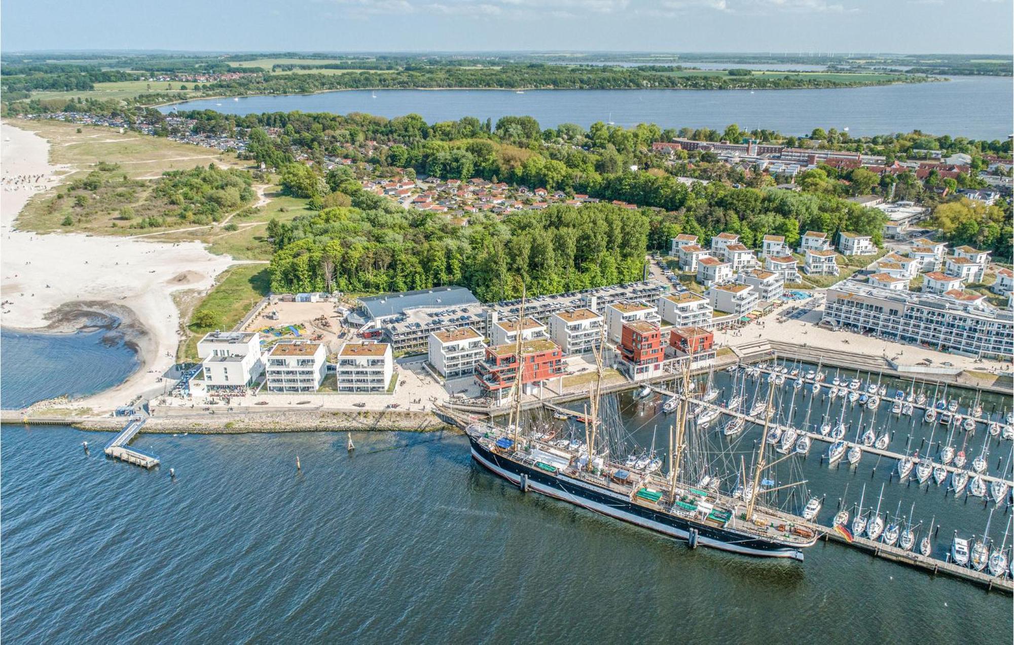 Amazing Apartment In Luebeck Travemuende With Wifi ภายนอก รูปภาพ